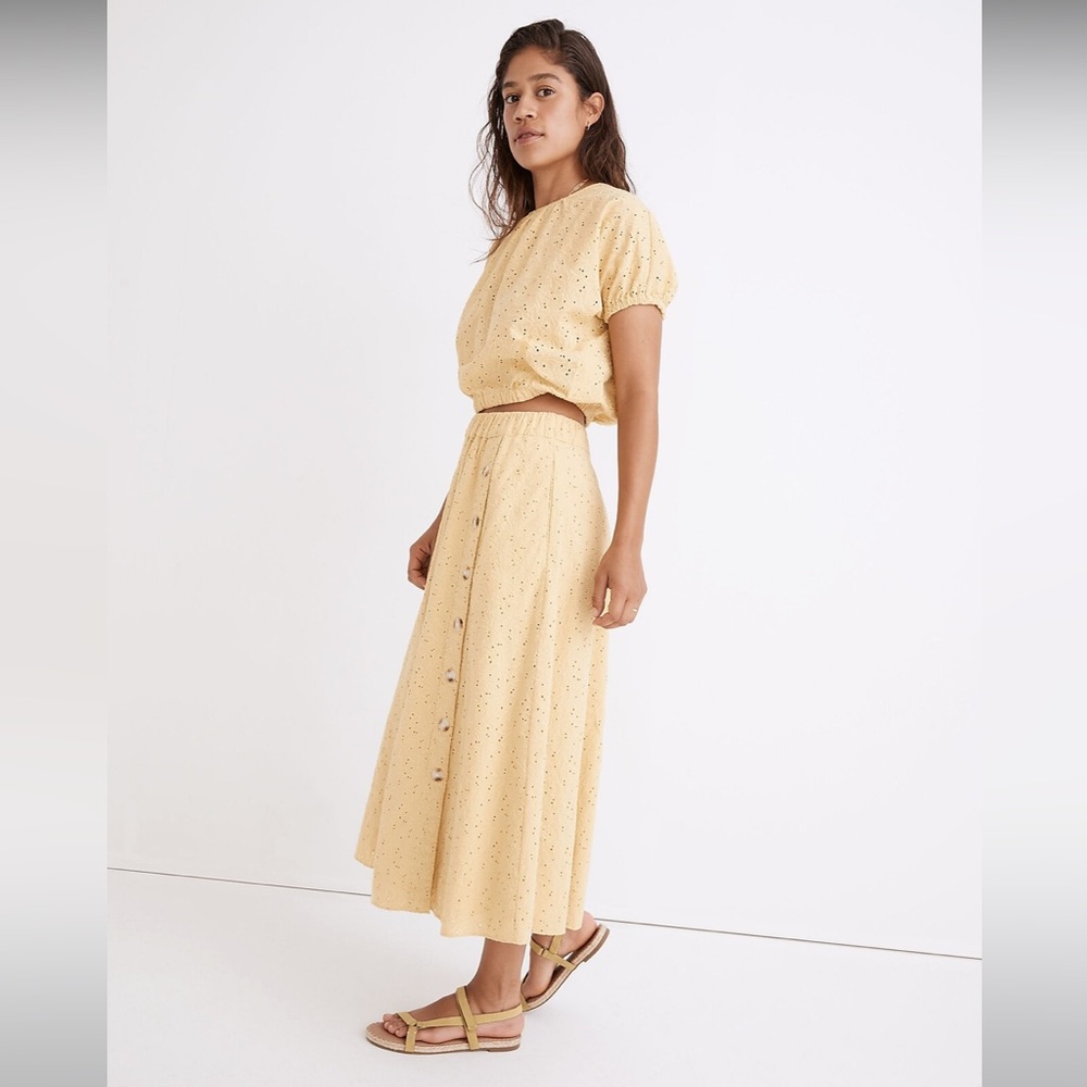 NWOT Madewell Eyelet Side-Button Midi Skirt in Dream-On Daisy - IVORY - Size XS - Picture 2 of 7